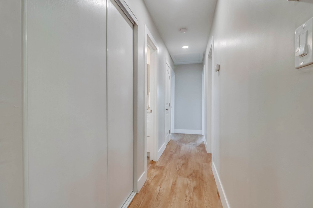 Virtual tour photo 25 of 50 for 6330 Rhoades Ct