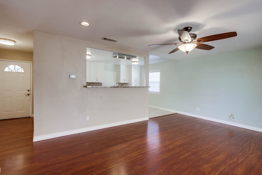 Virtual tour photo 8 of 44 for 6331 Arms Lake Ave