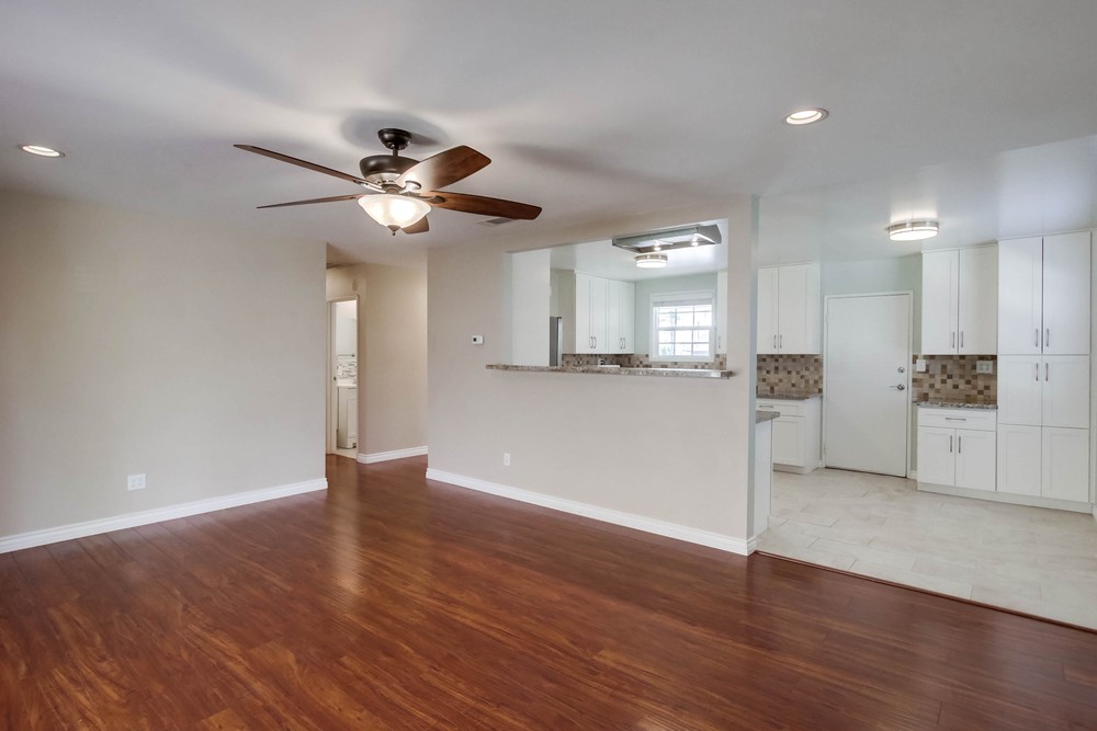 Virtual tour photo 9 of 44 for 6331 Arms Lake Ave