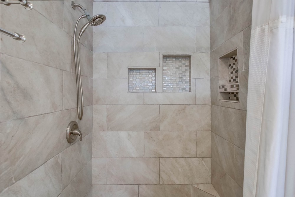 Virtual tour photo 23 of 44 for 6331 Arms Lake Ave