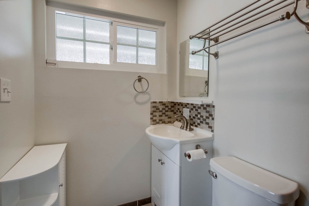 Virtual tour photo 24 of 44 for 6331 Arms Lake Ave