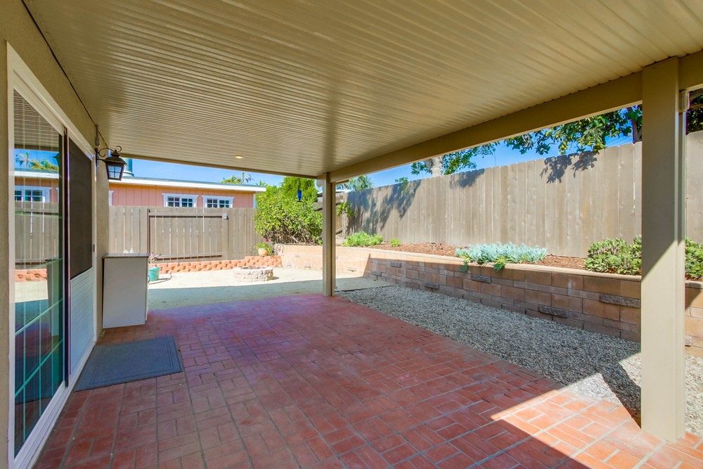 Virtual tour photo 34 of 44 for 6331 Arms Lake Ave