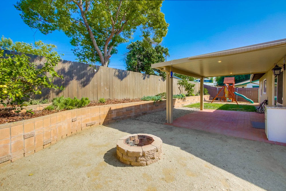 Virtual tour photo 42 of 44 for 6331 Arms Lake Ave