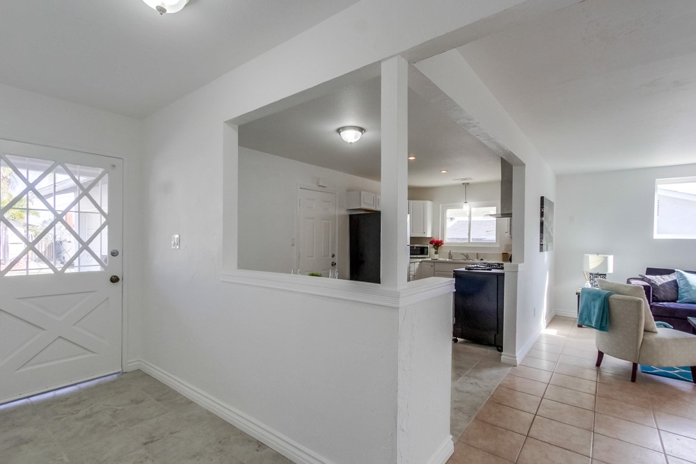 Virtual tour photo 6 of 44 for 6332 E Lake Dr