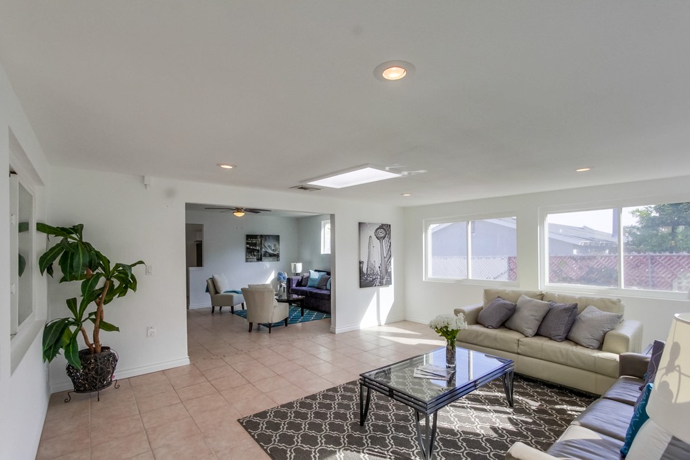 Virtual tour photo 14 of 44 for 6332 E Lake Dr