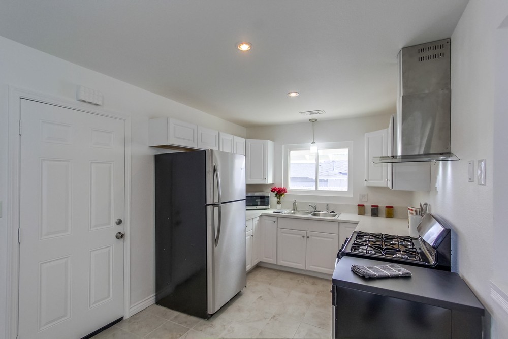 Virtual tour photo 19 of 44 for 6332 E Lake Dr