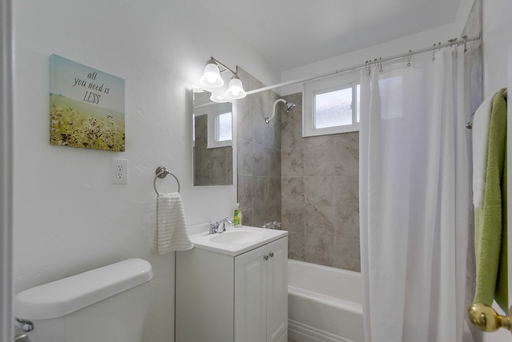 Virtual tour photo 34 of 44 for 6332 E Lake Dr