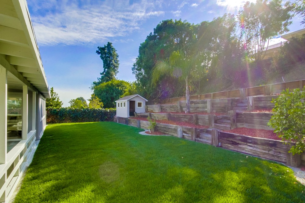 Virtual tour photo 37 of 44 for 6332 E Lake Dr