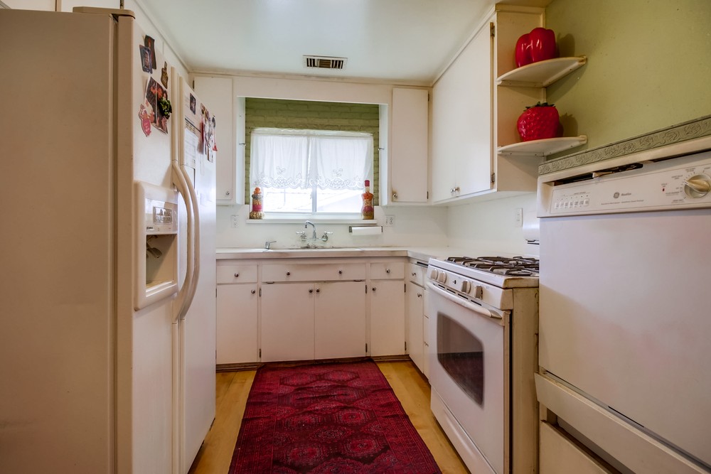 Virtual tour photo 17 of 37 for 6332 E Lake Dr
