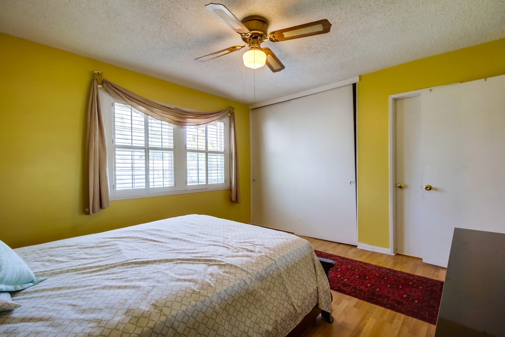 Virtual tour photo 20 of 37 for 6332 E Lake Dr