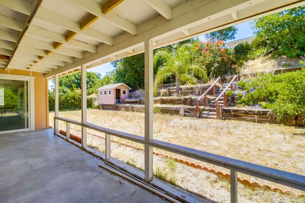 Virtual tour photo 30 of 37 for 6332 E Lake Dr