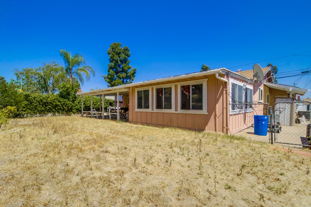 Virtual tour photo 36 of 37 for 6332 E Lake Dr