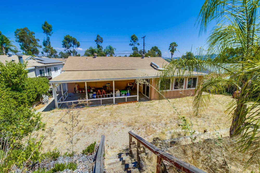 Virtual tour photo 38 of 37 for 6332 E Lake Dr