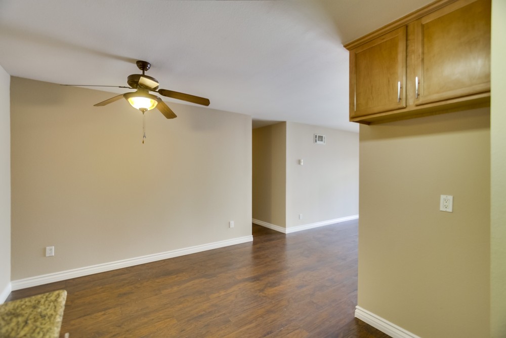 Virtual tour photo 15 of 35 for 6333 College Grove Dr