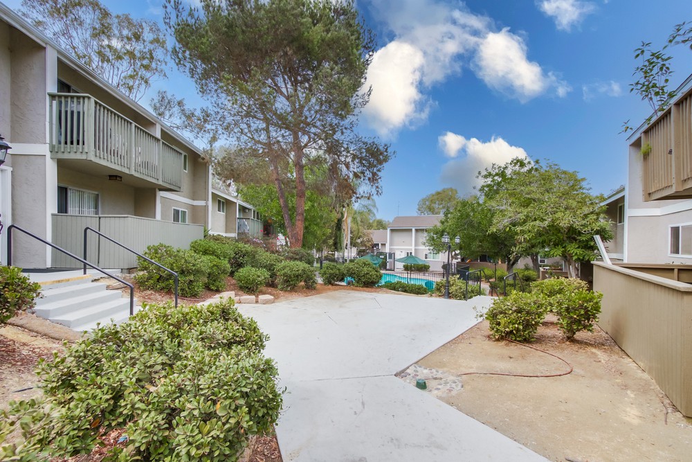 Virtual tour photo 1 of 33 for 6333 College Grove Way