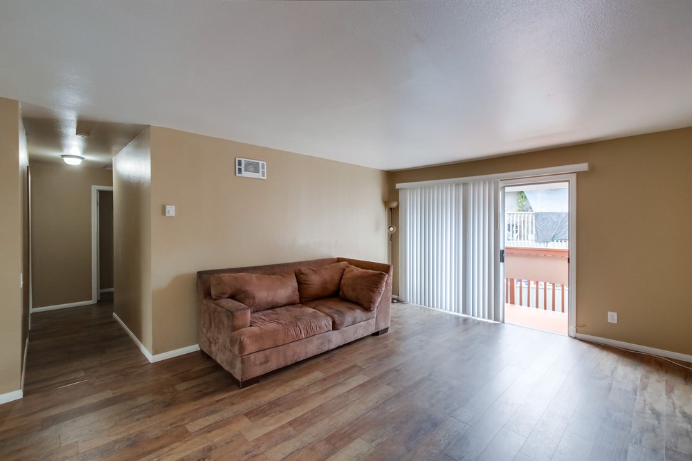 Virtual tour photo 6 of 33 for 6333 College Grove Way