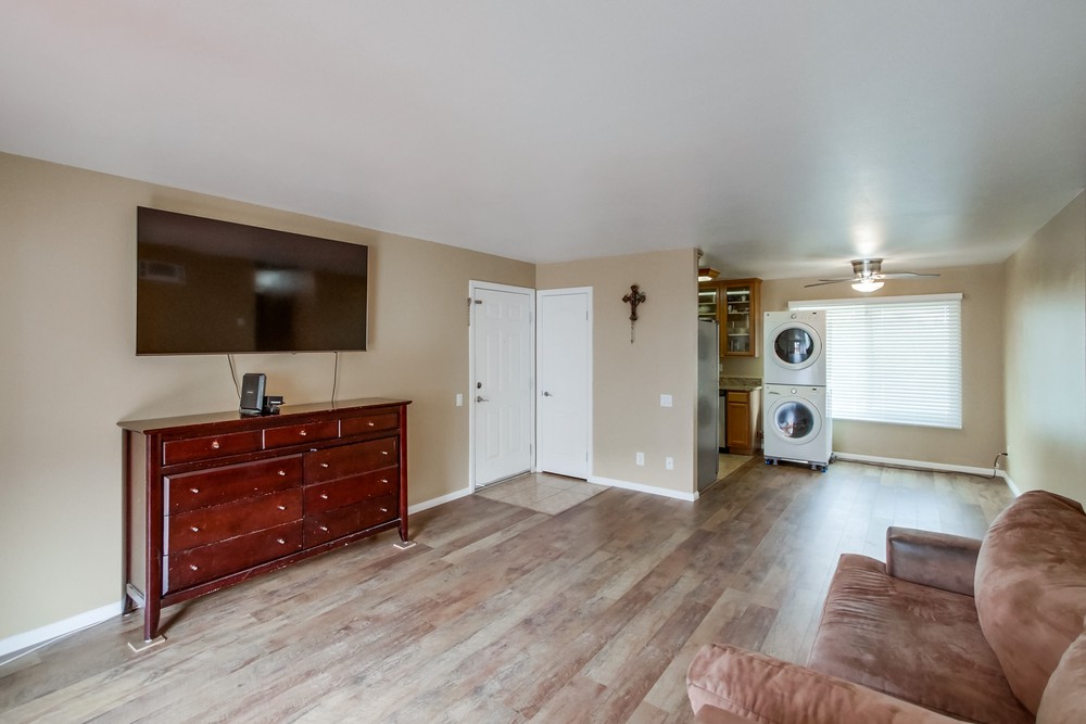 Virtual tour photo 10 of 33 for 6333 College Grove Way