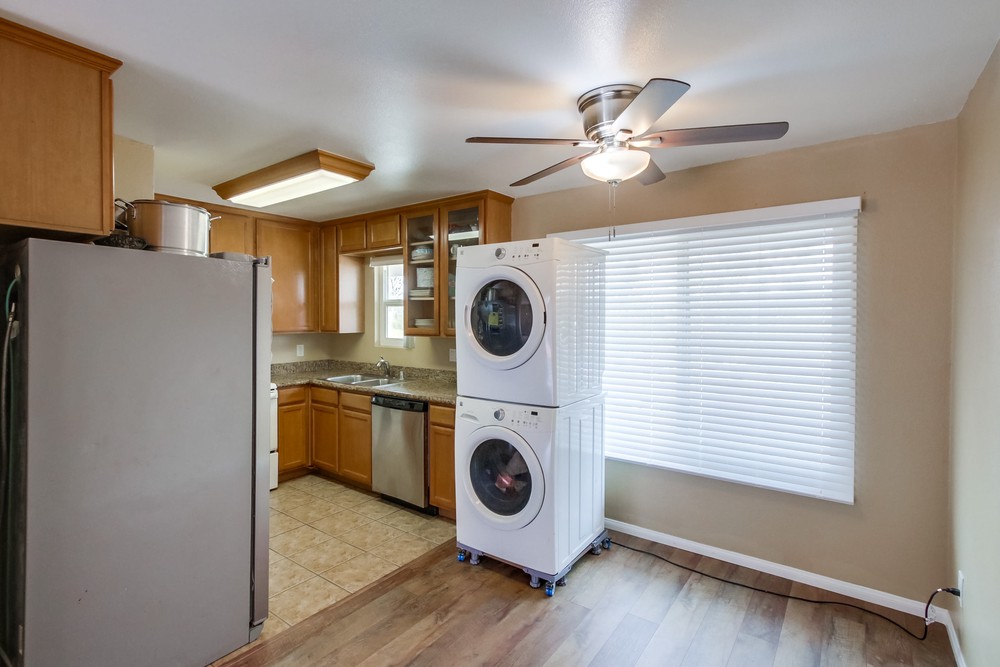 Virtual tour photo 11 of 33 for 6333 College Grove Way