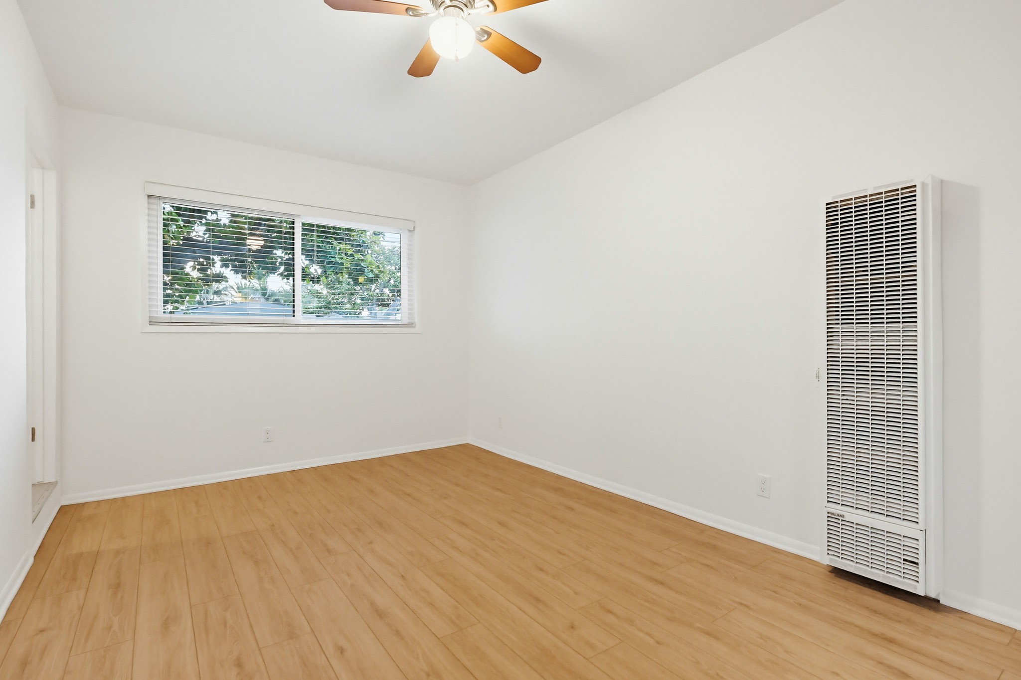 Virtual tour photo 50 of 101 for 6333 W 77th St