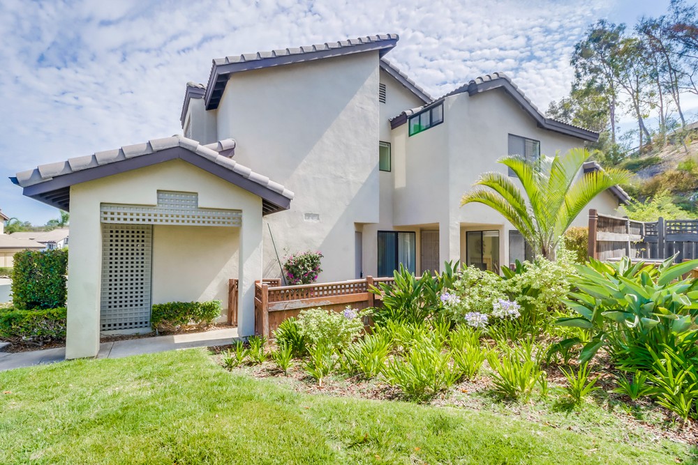 Virtual tour photo 4 of 46 for 6334 Caminito Del Pastel