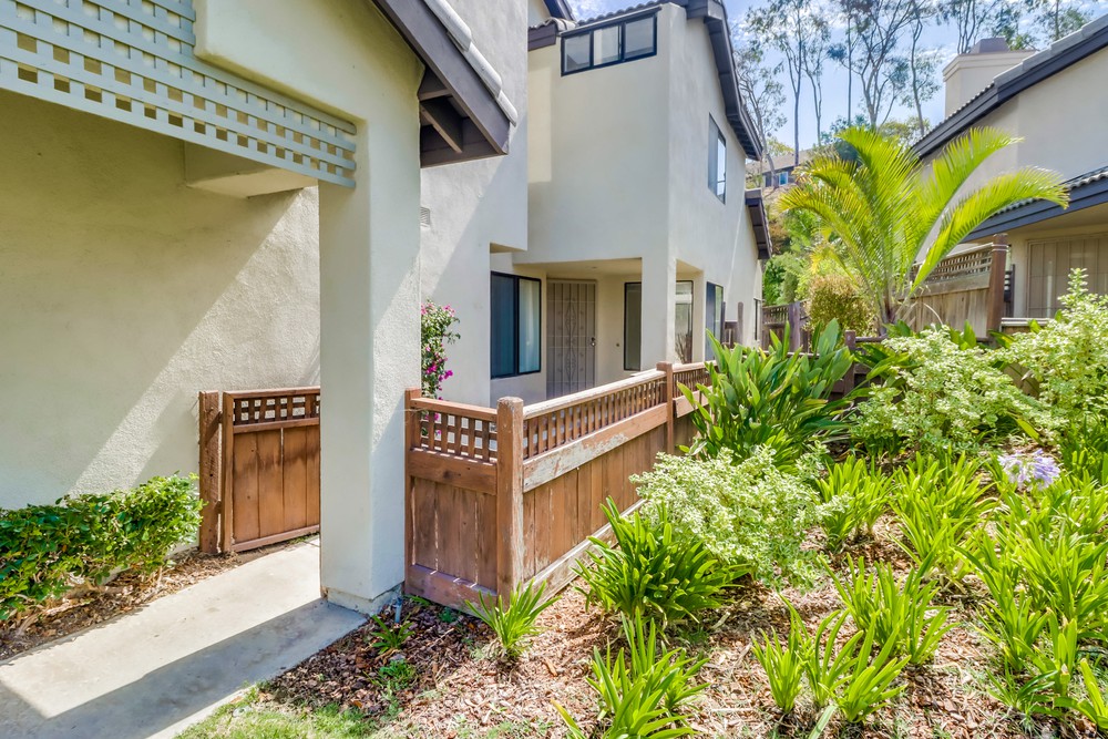 Virtual tour photo 5 of 46 for 6334 Caminito Del Pastel