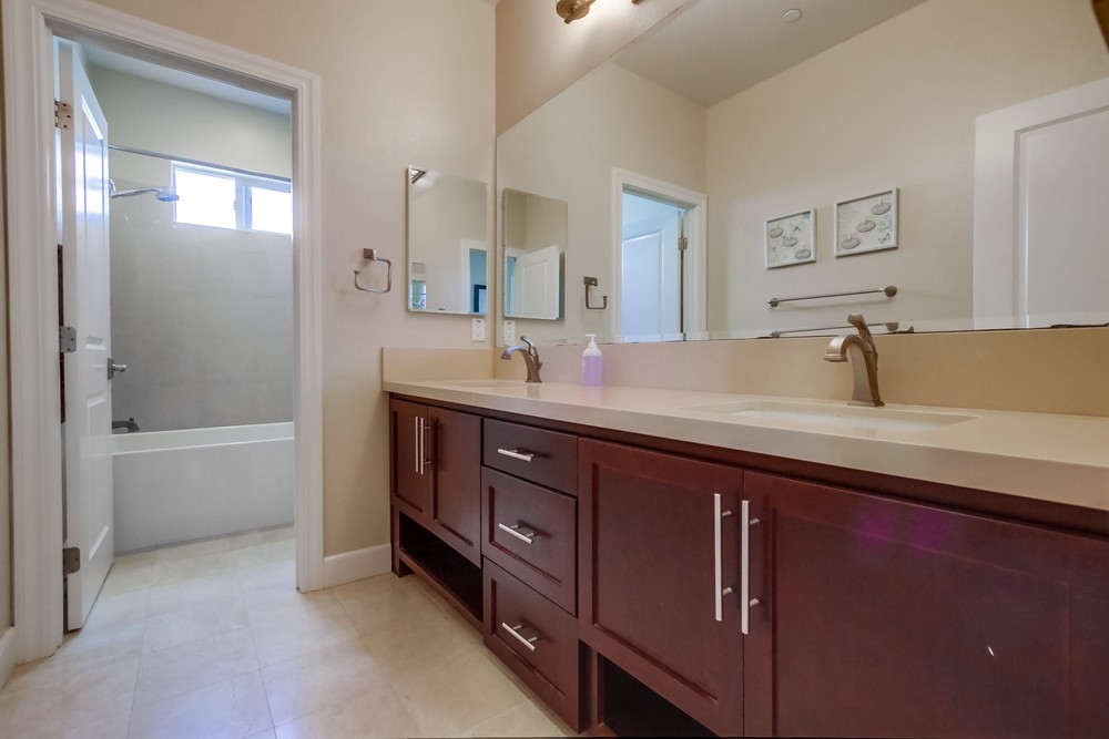 Virtual tour photo 17 of 24 for 6336 Sagebrush Bend Way