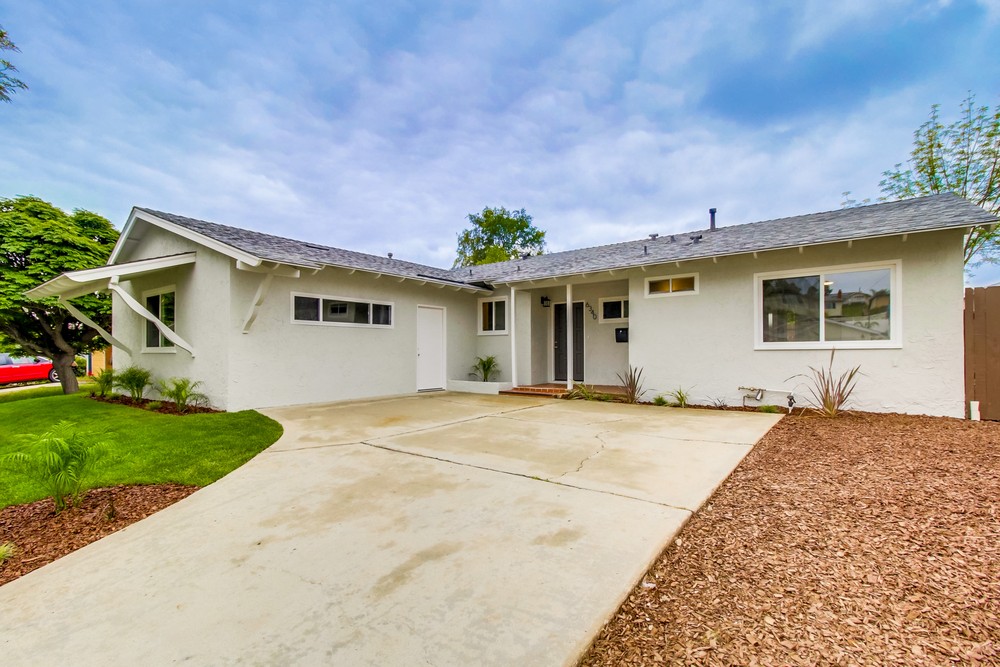 Virtual tour photo 5 of 40 for 6340 Lake Arrowhead Dr