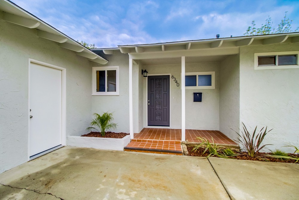Virtual tour photo 8 of 40 for 6340 Lake Arrowhead Dr