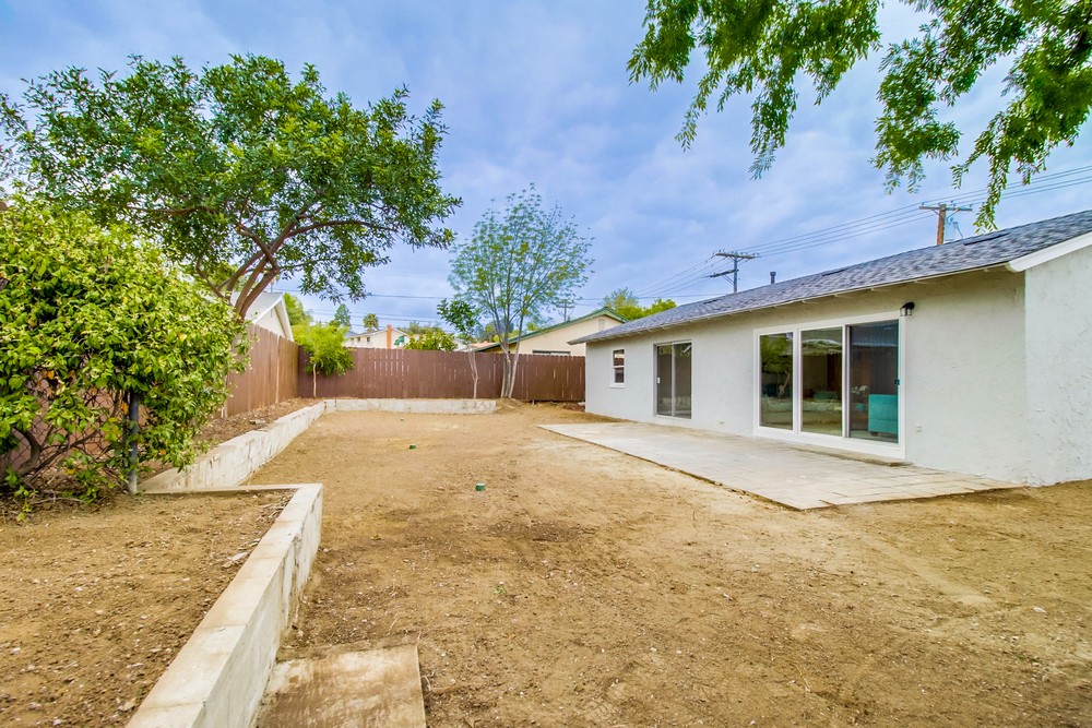 Virtual tour photo 34 of 40 for 6340 Lake Arrowhead Dr