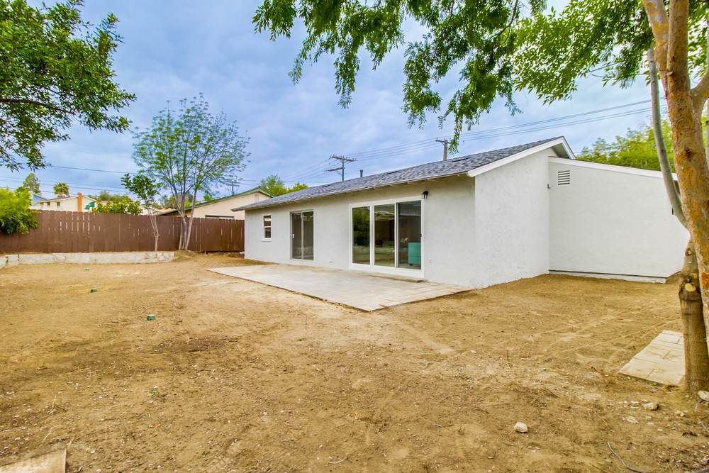 Virtual tour photo 35 of 40 for 6340 Lake Arrowhead Dr