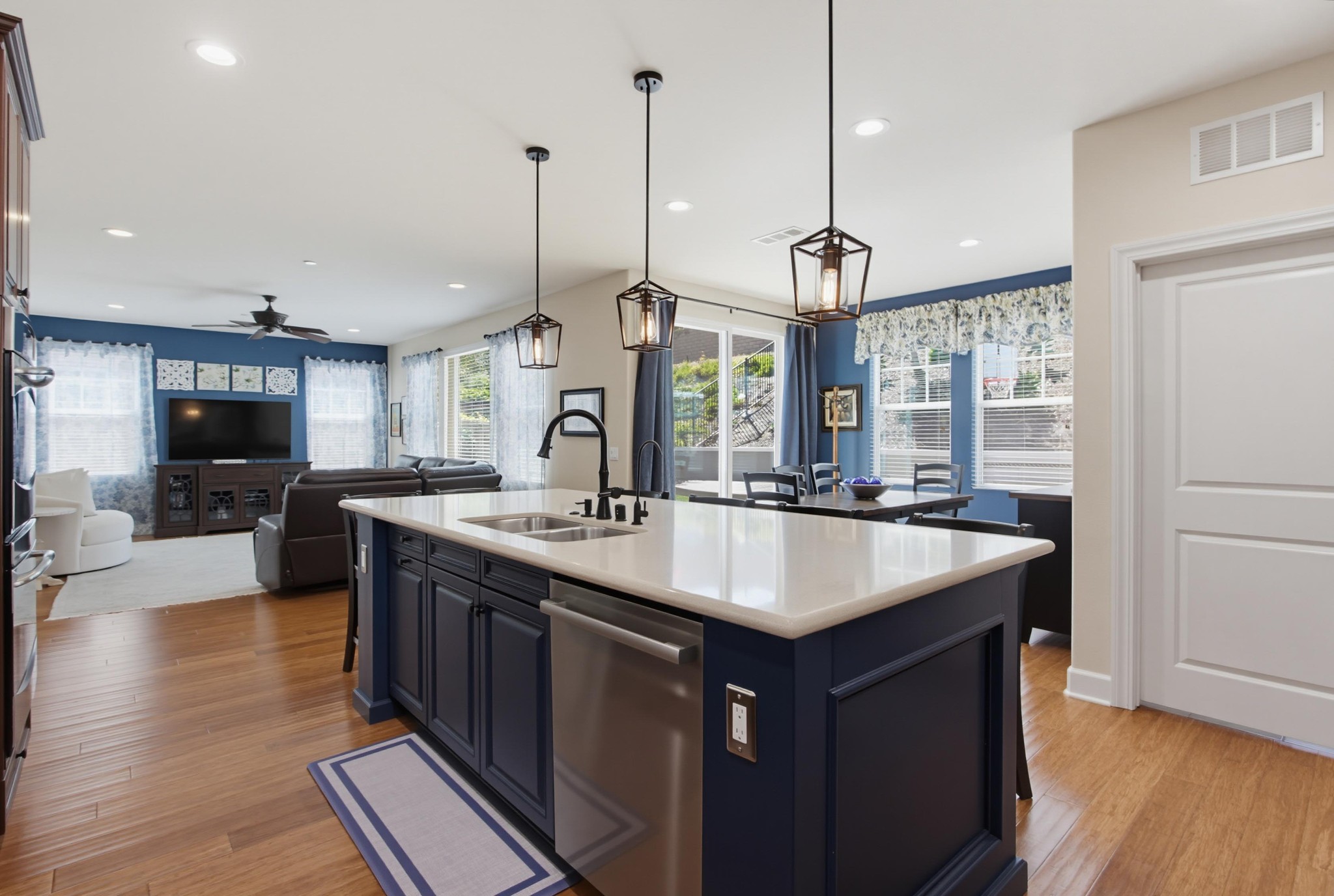 Virtual tour photo 22 of 66 for 6341 Quail Run St
