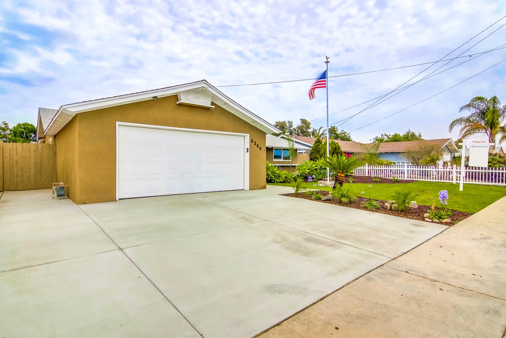Virtual tour photo 4 of 61 for 6344 Mt Adelbert Dr