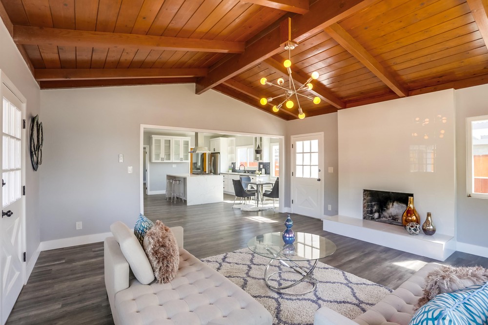Virtual tour photo 9 of 40 for 6350 Birchwood St