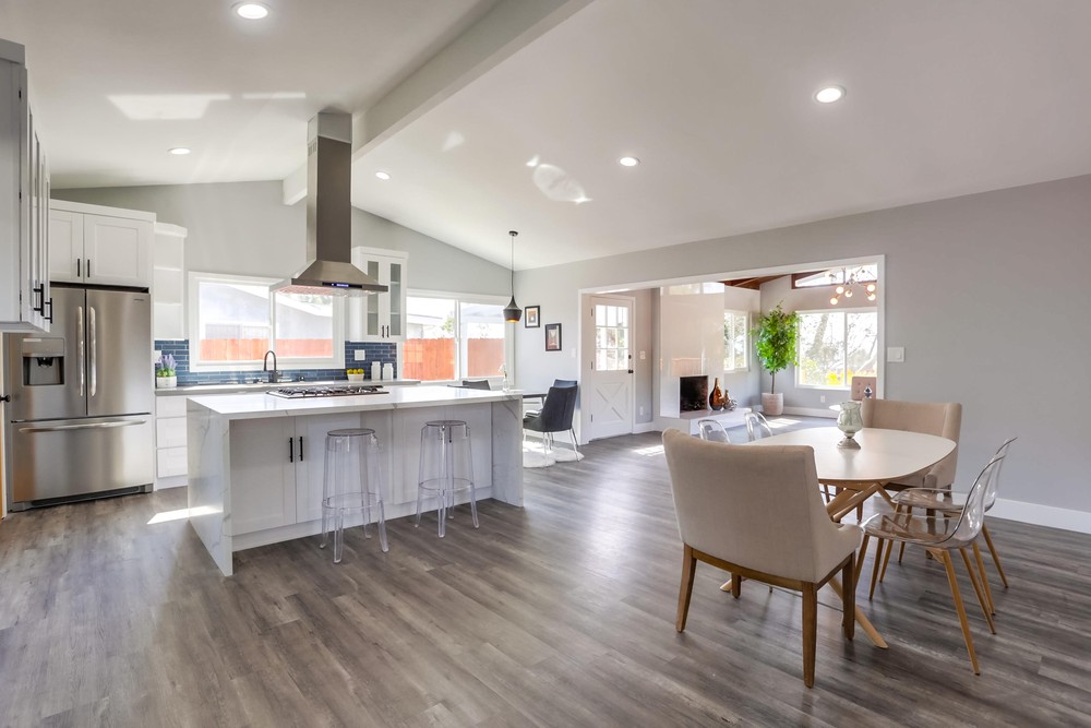 Virtual tour photo 12 of 40 for 6350 Birchwood St