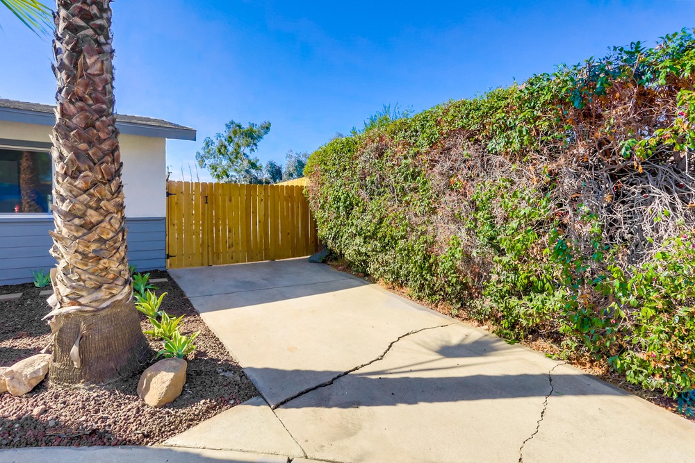 Virtual tour photo 36 of 40 for 6350 Birchwood St