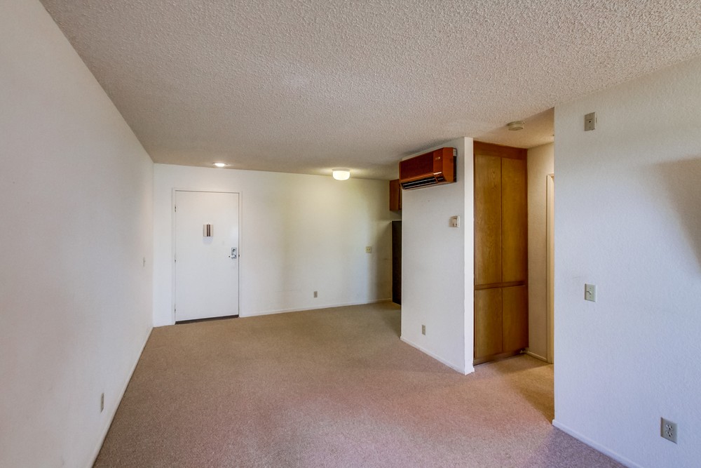 Virtual tour photo 9 of 21 for 6350 Genessee Ave #119