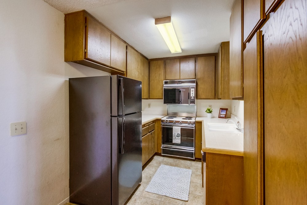 Virtual tour photo 10 of 21 for 6350 Genessee Ave #119