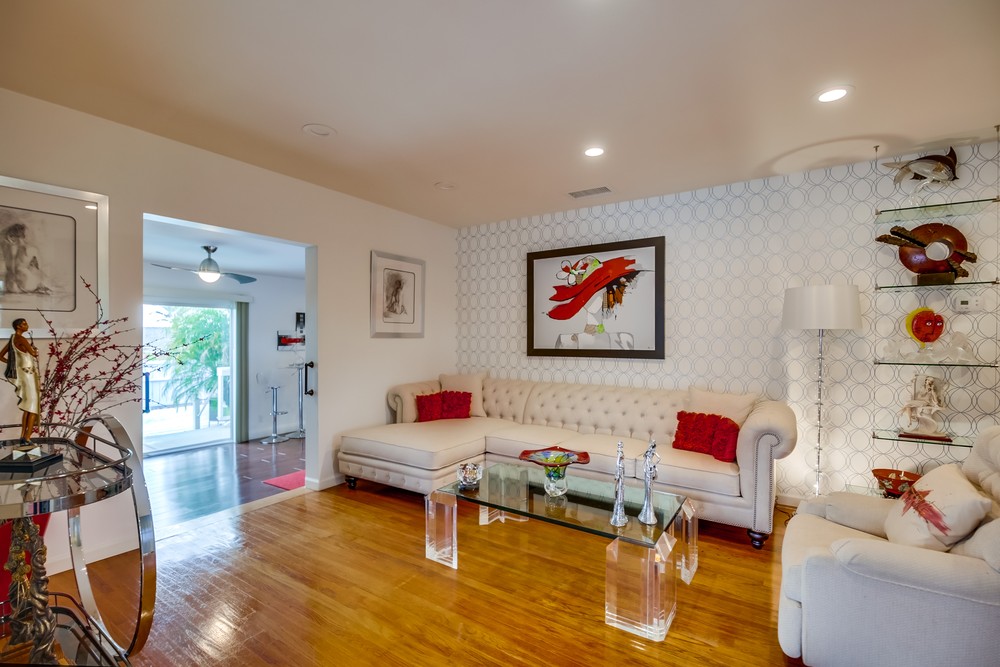 Virtual tour photo 10 of 56 for 6354 Winona Ave