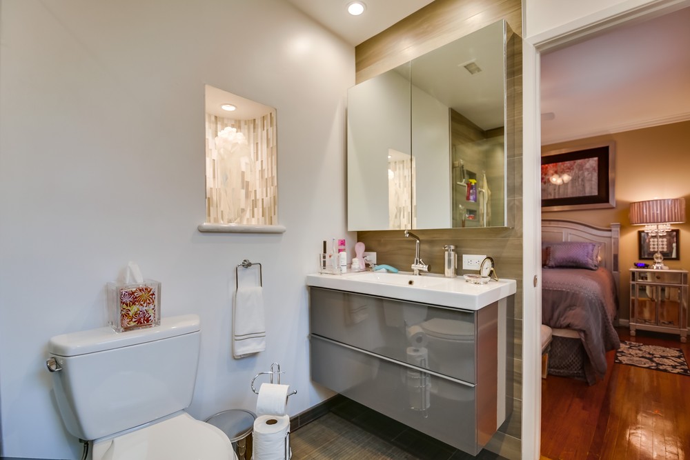 Virtual tour photo 33 of 56 for 6354 Winona Ave