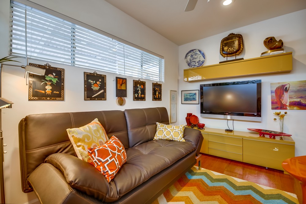 Virtual tour photo 38 of 56 for 6354 Winona Ave