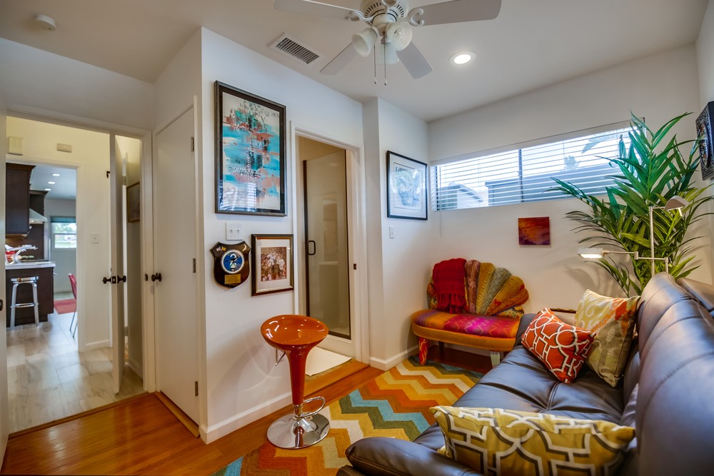 Virtual tour photo 40 of 56 for 6354 Winona Ave