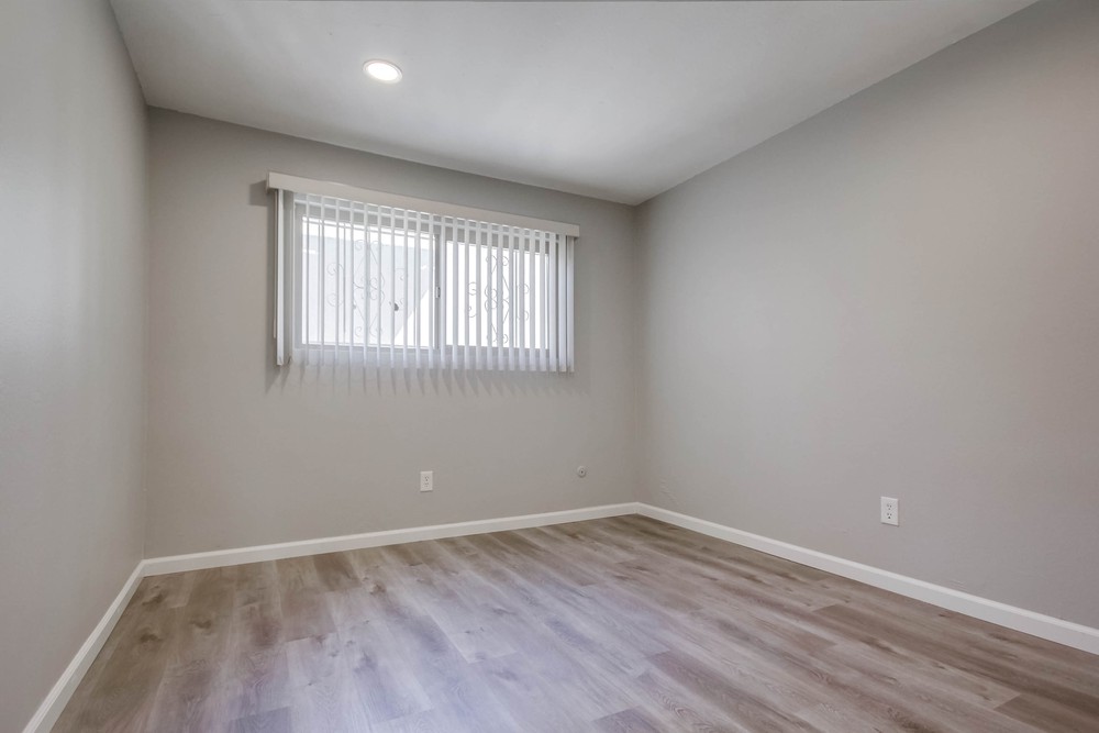 Virtual tour photo 32 of 42 for 6357 Rancho Mission Rd UNIT 5