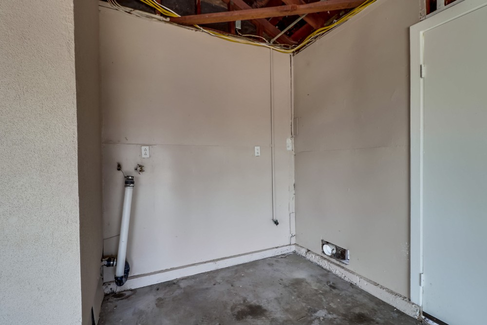 Virtual tour photo 29 of 40 for 6360 Seascape Dr