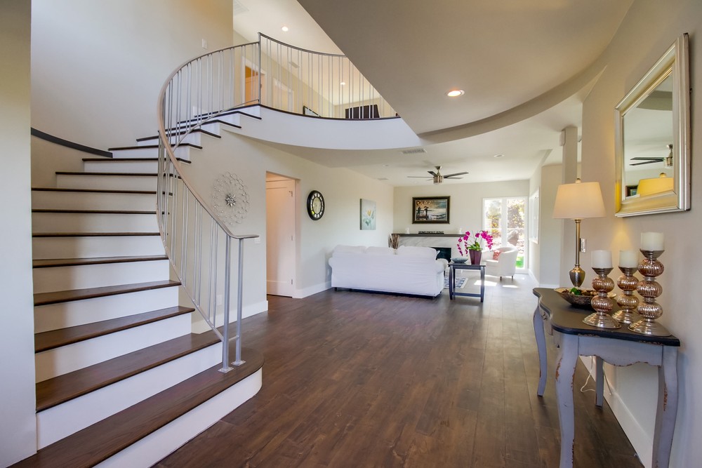 Virtual tour photo 7 of 61 for 6361 Decanture St