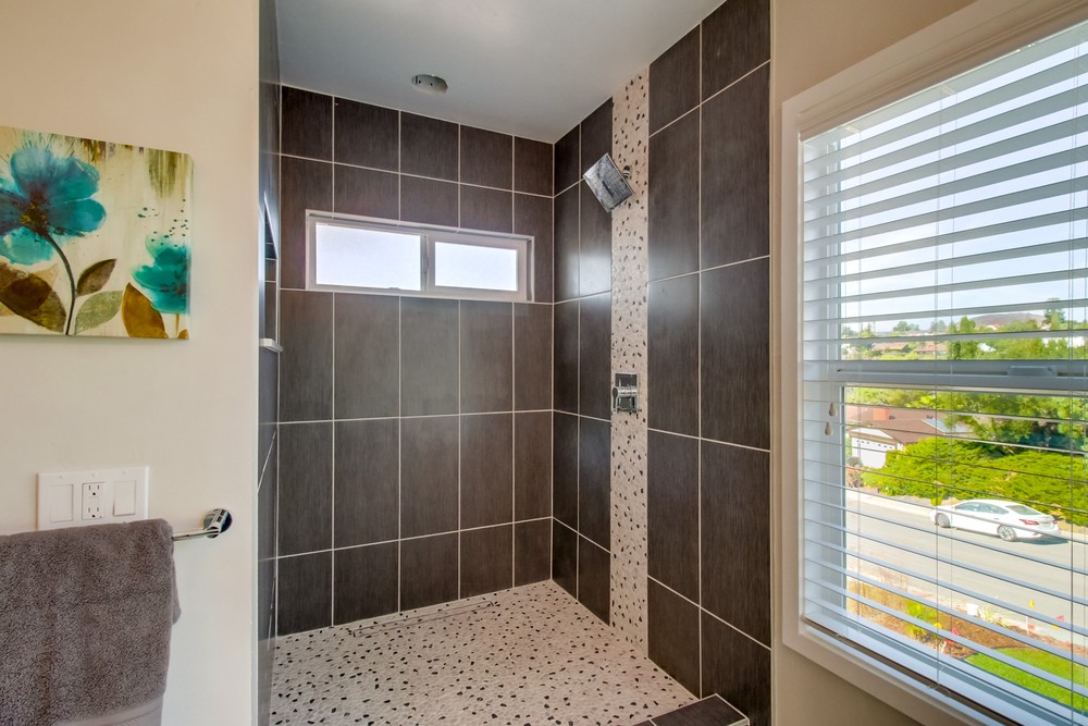 Virtual tour photo 34 of 61 for 6361 Decanture St