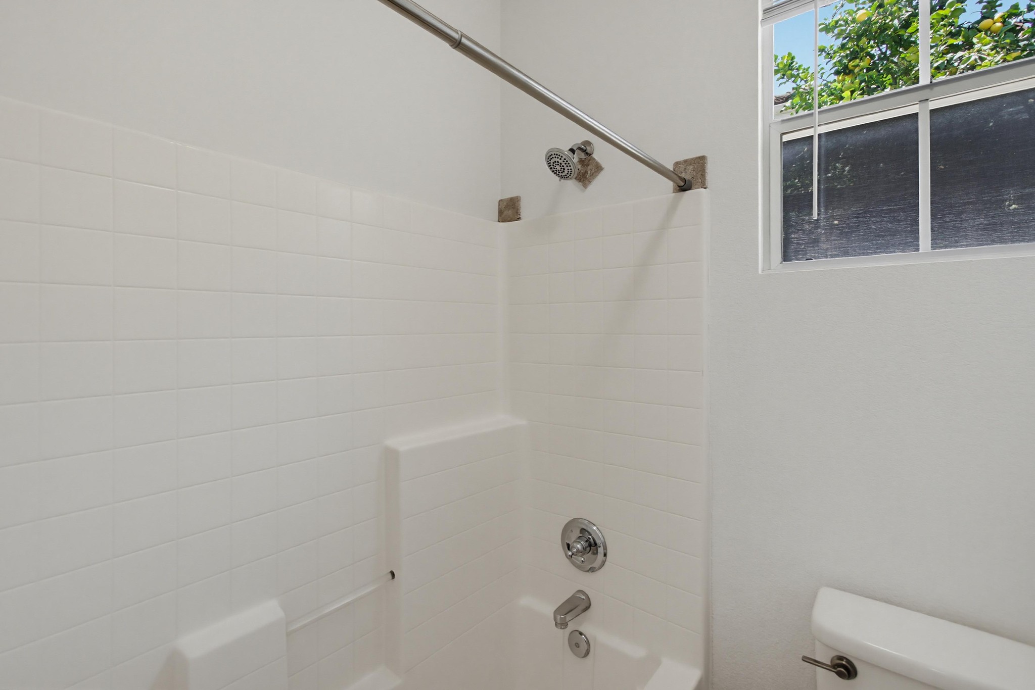 Virtual tour photo 23 of 72 for 637 Oak Glade Dr