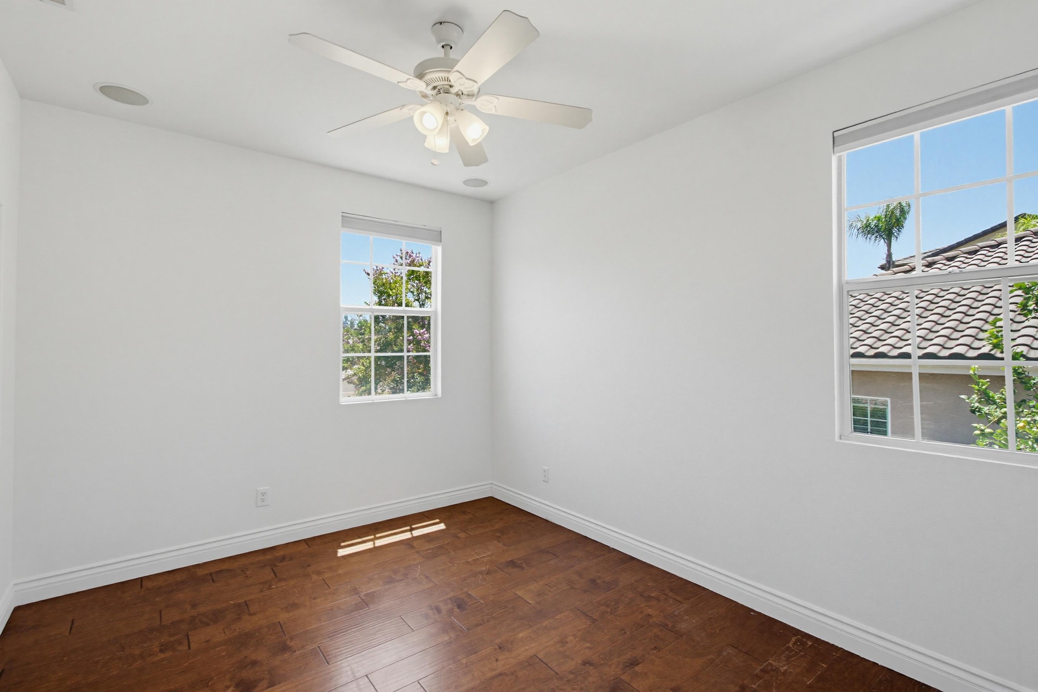 Virtual tour photo 50 of 72 for 637 Oak Glade Dr