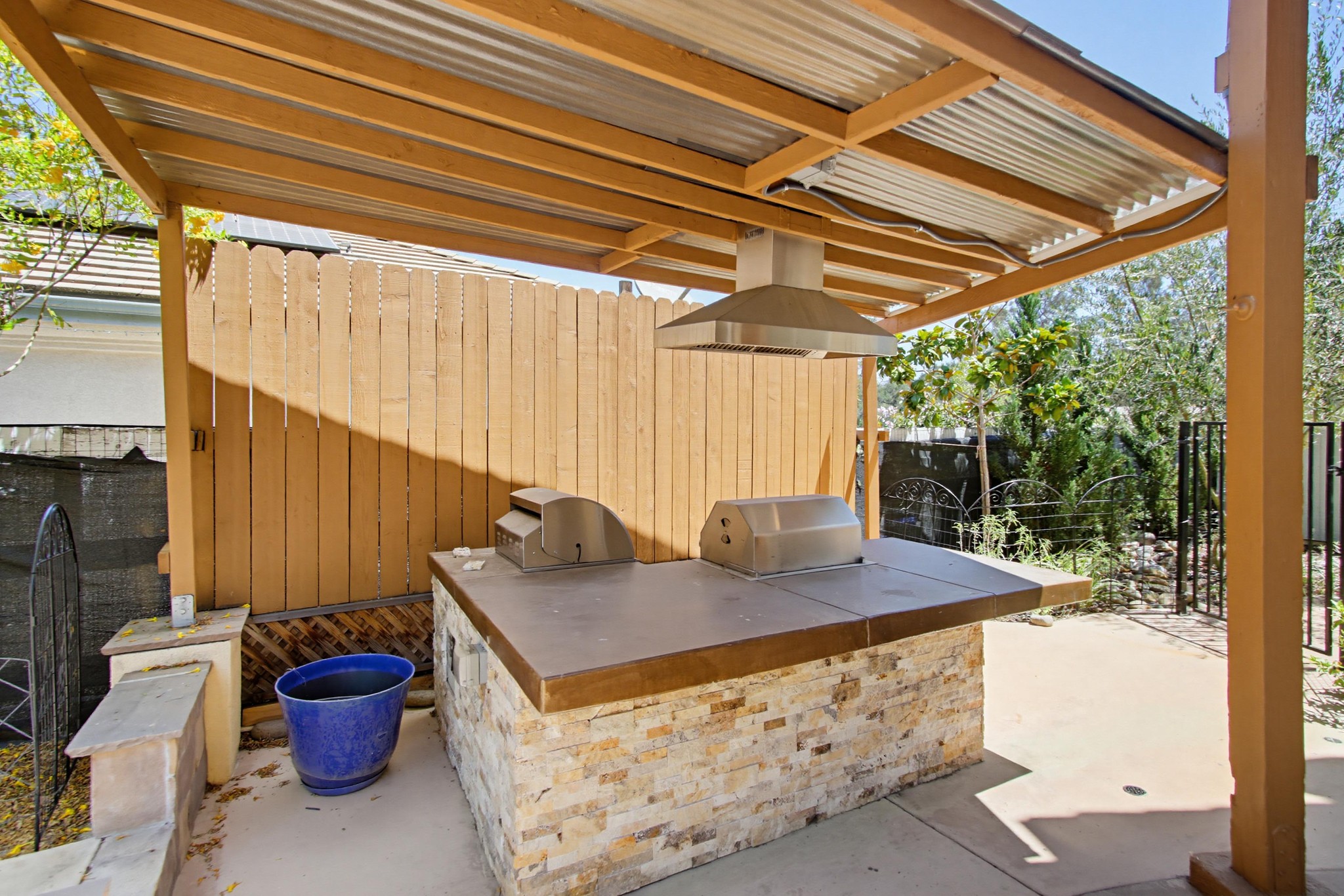 Virtual tour photo 64 of 72 for 637 Oak Glade Dr