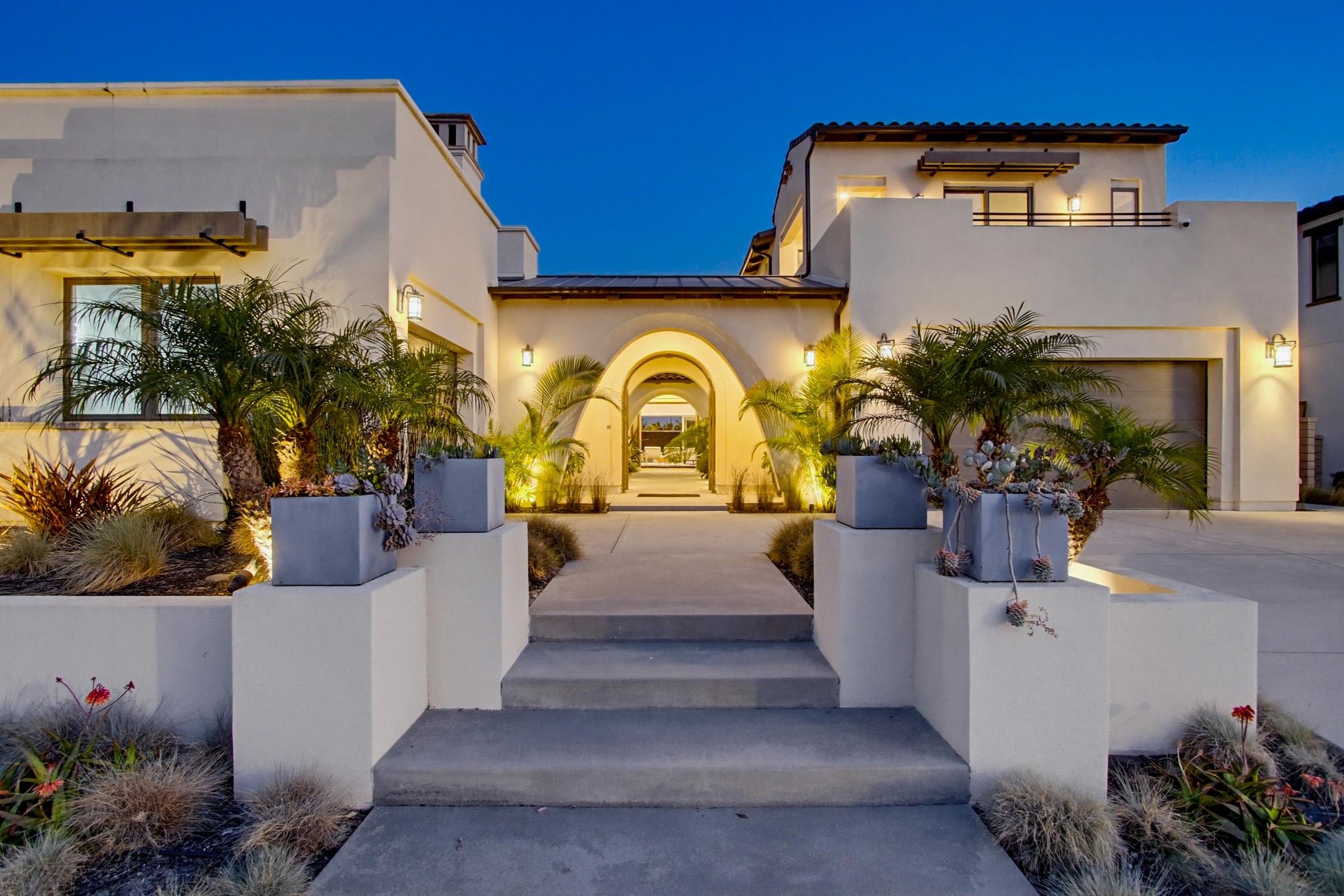 Virtual tour photo 3 of 37 for 6431 Meadowbrush Cir