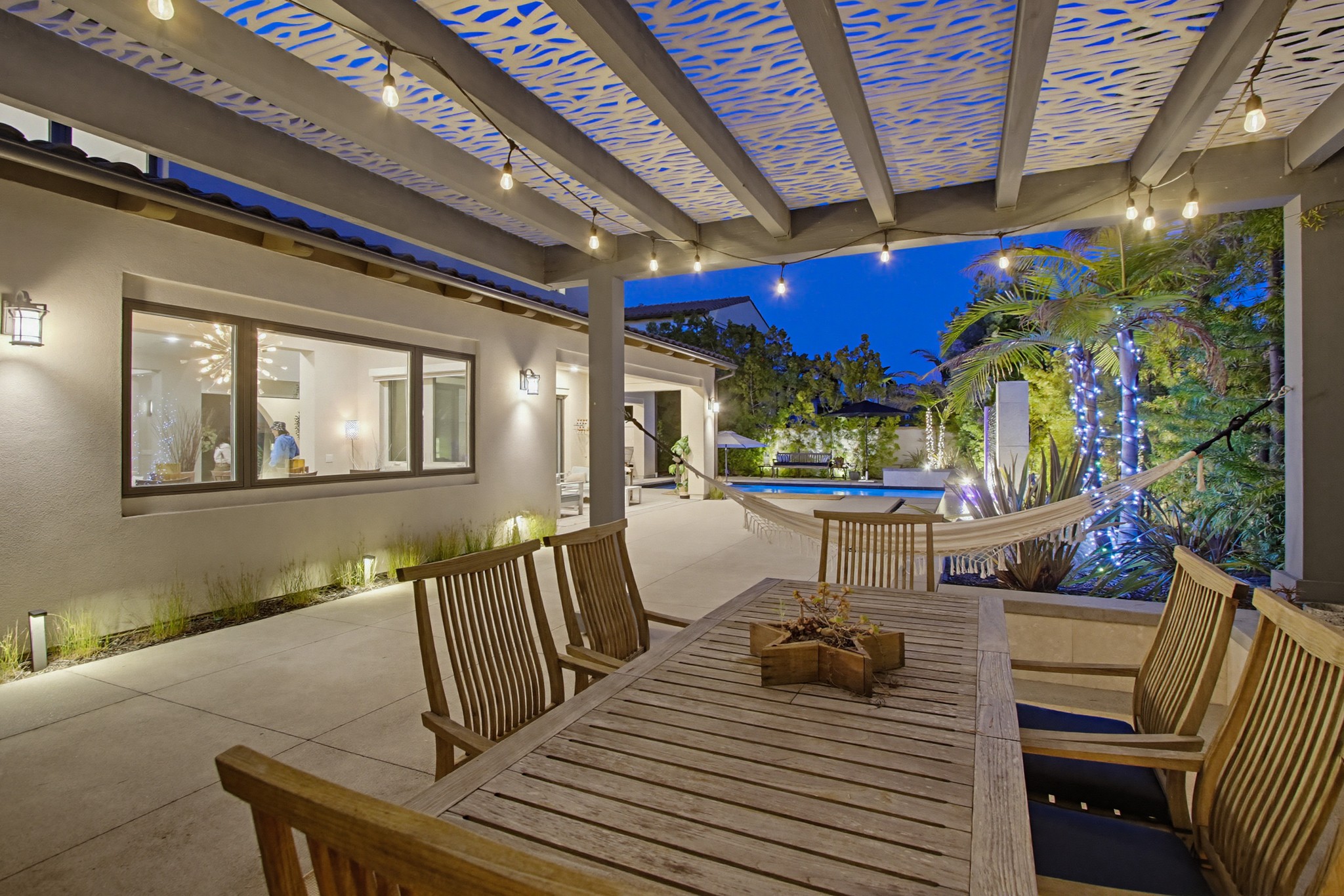 Virtual tour photo 18 of 146 for 6431 Meadowbrush Cir